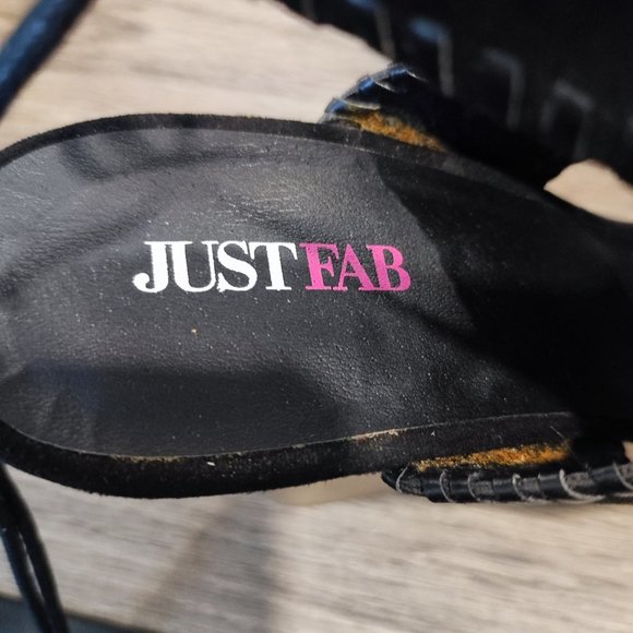 Just Fab Margie suede sandals black women's size 8 - Picture 10 of 11